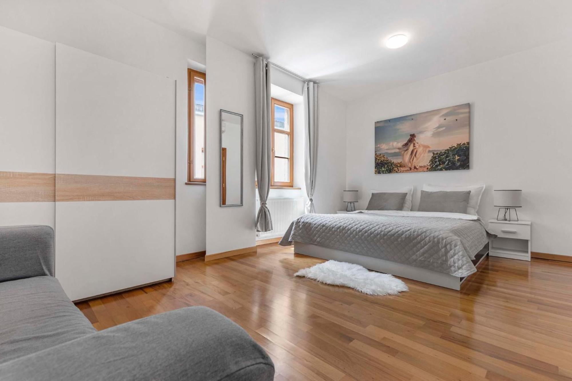 Charming Apartment In The Heart Of براتسيلافا المظهر الخارجي الصورة