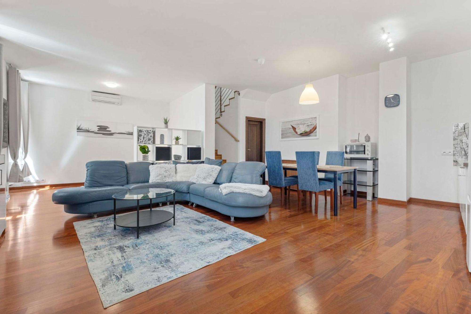 Charming Apartment In The Heart Of براتسيلافا المظهر الخارجي الصورة
