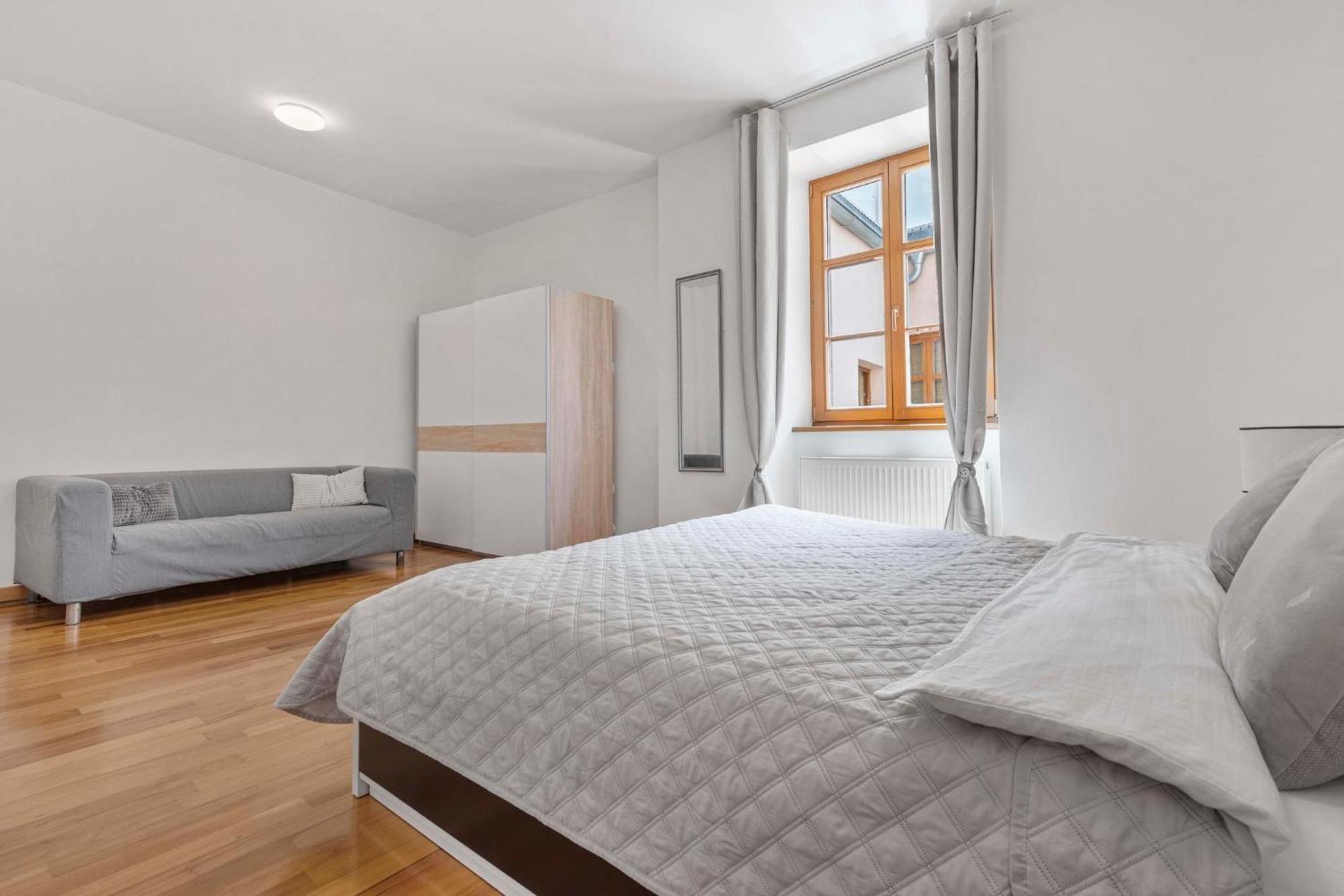 Charming Apartment In The Heart Of براتسيلافا المظهر الخارجي الصورة